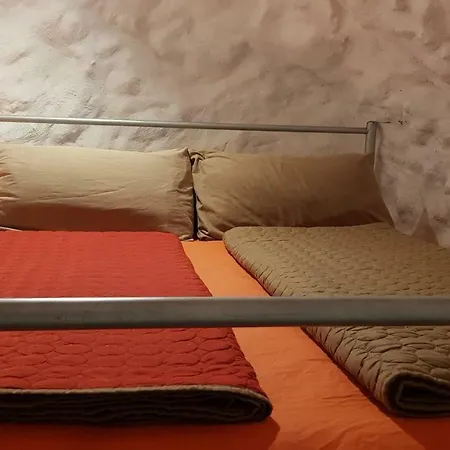 Cueva Puerta Del Sol Hostel